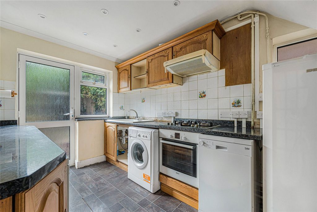 Property photo 3 of 19 Picture No. 14