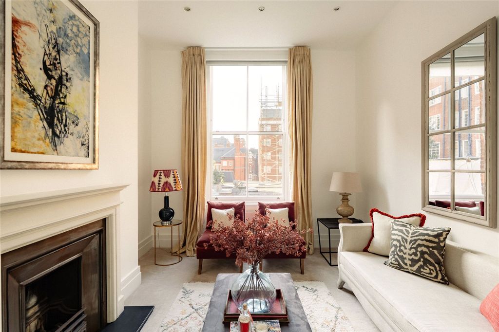 Property photo 1 of 14 Reception Room