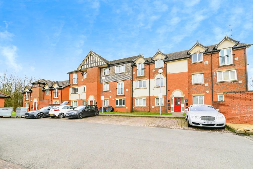 Property photo 1 of 17 54.Jpg