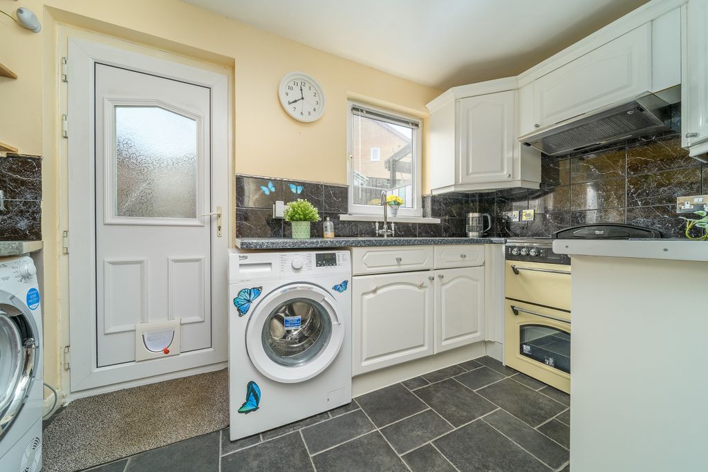 Property photo 3 of 17 Photo 3