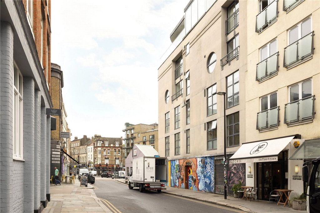 Property photo 3 of 10 Picture No. 26