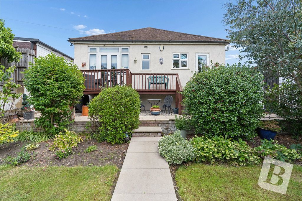 Property photo 1 of 12 Rear Garden