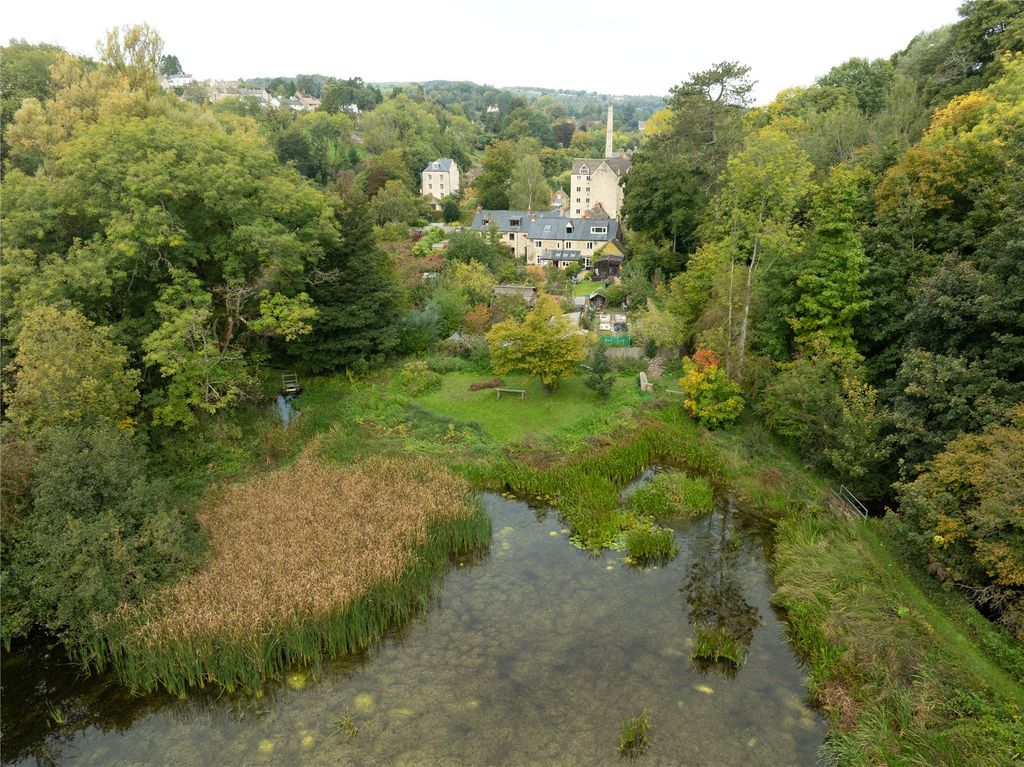 Property photo 1 of 25 Picture No. 46