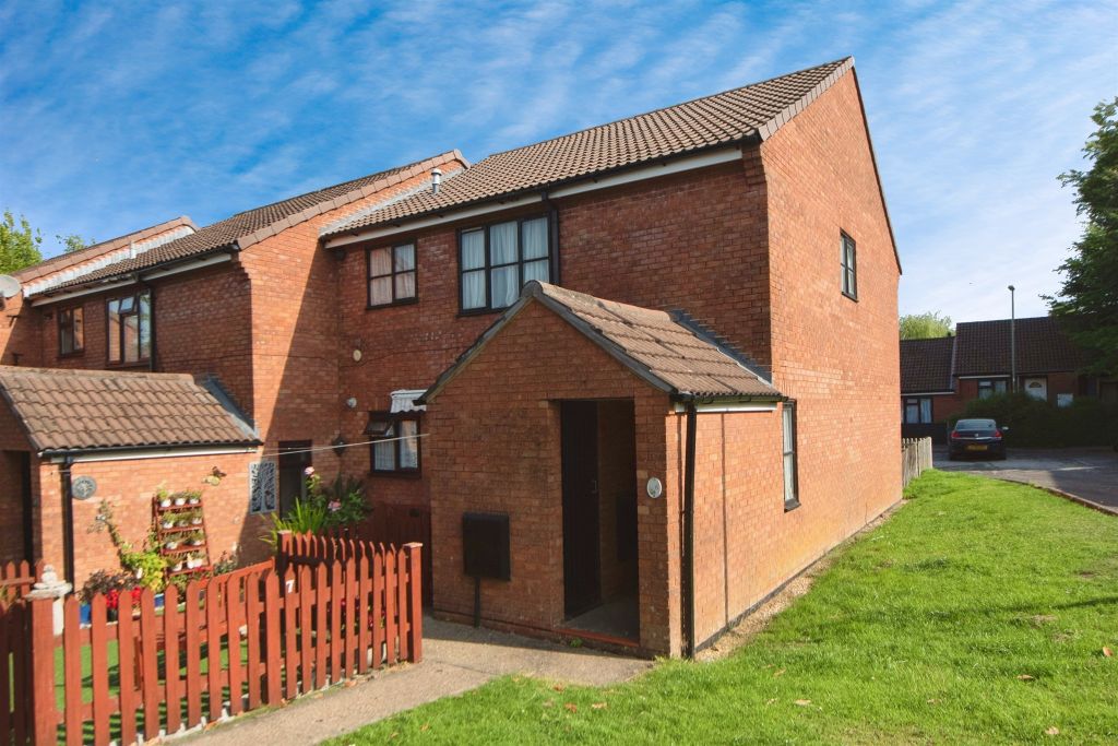 Property photo 1 of 11