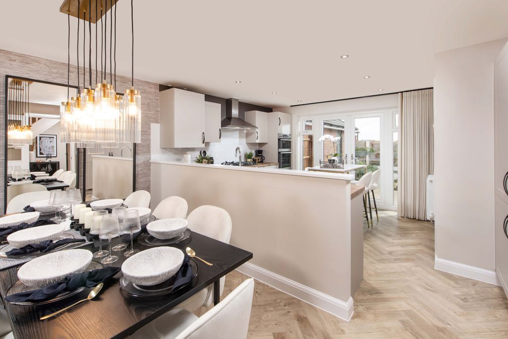 Property photo 3 of 10 Dwh Em Romans Quarter Litchfield Dining