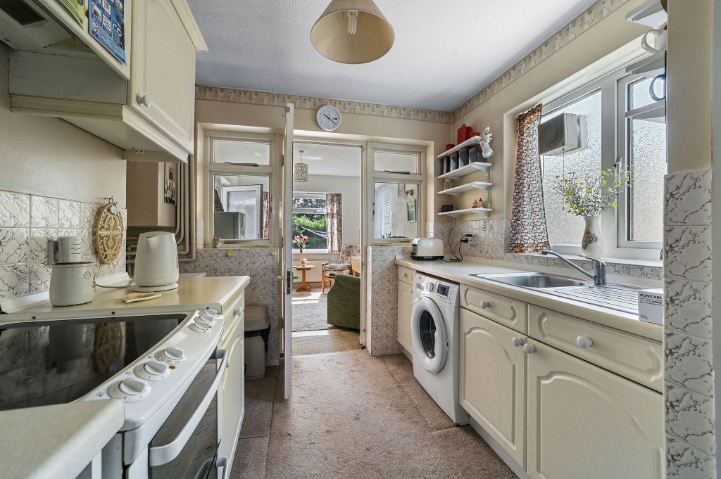 Property photo 3 of 18 Pt-Db(Lh)-2Oaklands-9
