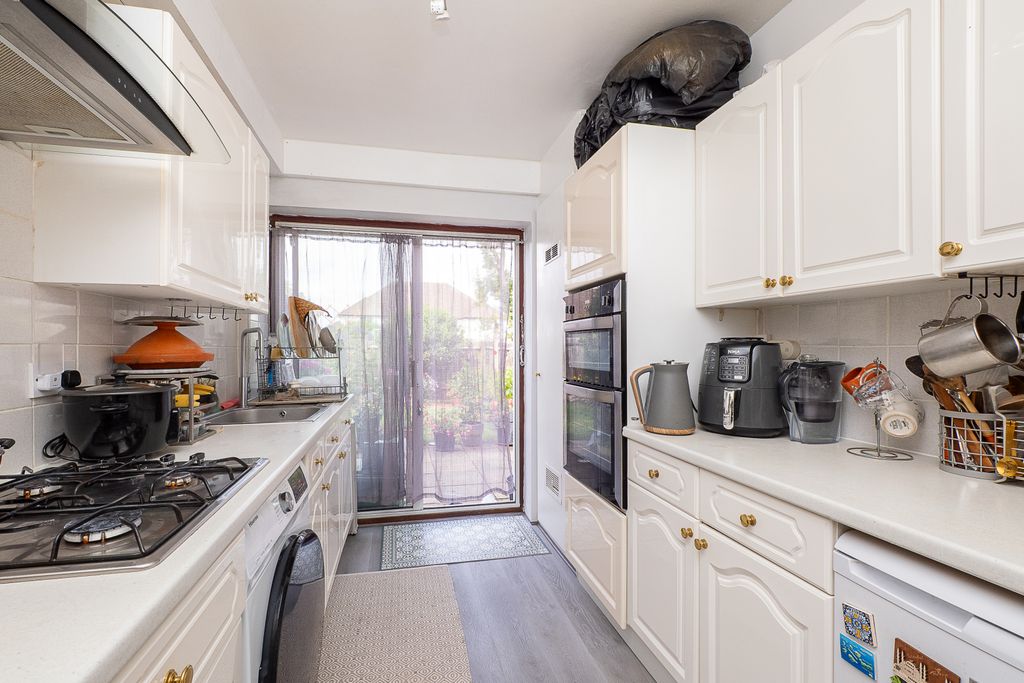 Property photo 3 of 13 Picture No. 05