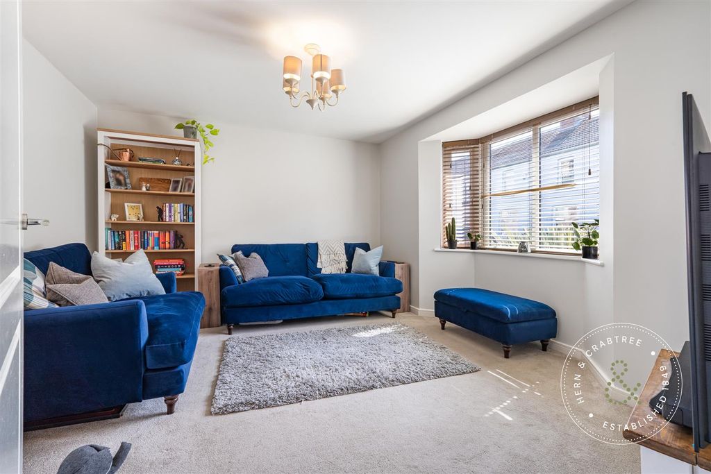 Property photo 2 of 33 Andrews-Road-6.Jpg