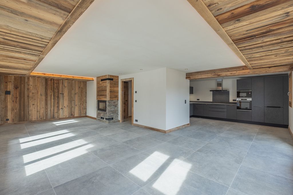 Property photo 1 of 19 Interior Of The Fini