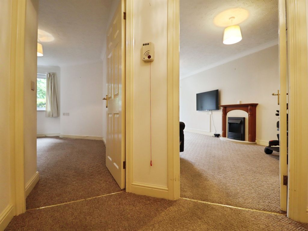 Property photo 3 of 19