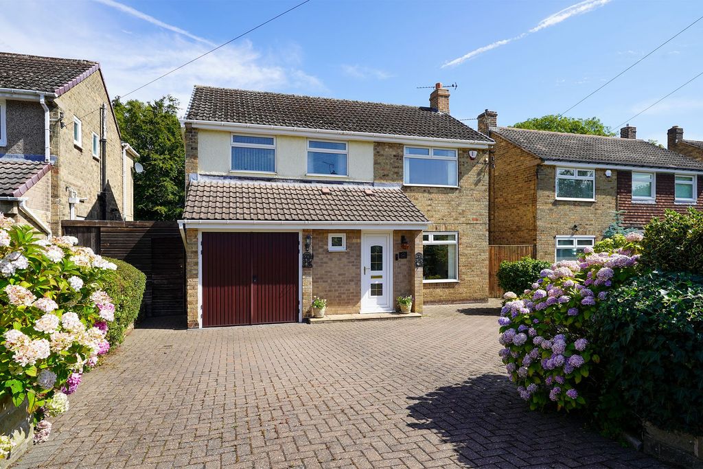 Property photo 1 of 24