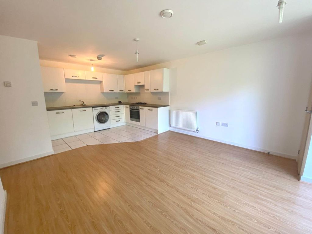 Property photo 2 of 12