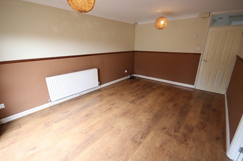 Property photo 2 of 9 Image