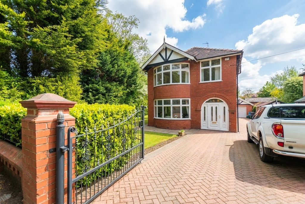 Property photo 1 of 30