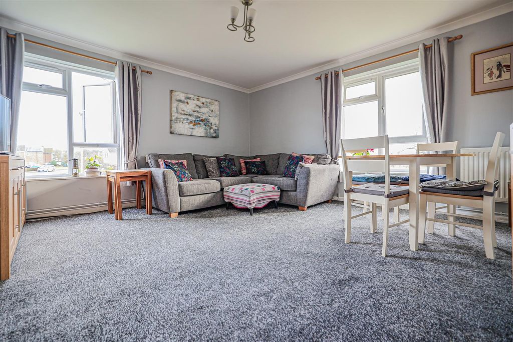 Property photo 2 of 20 980A1549.Jpg