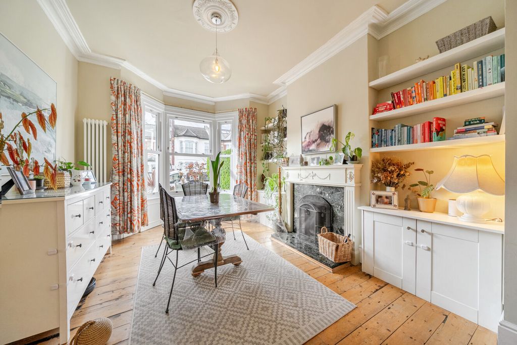 Property photo 3 of 30 1420216-19-69B14E...