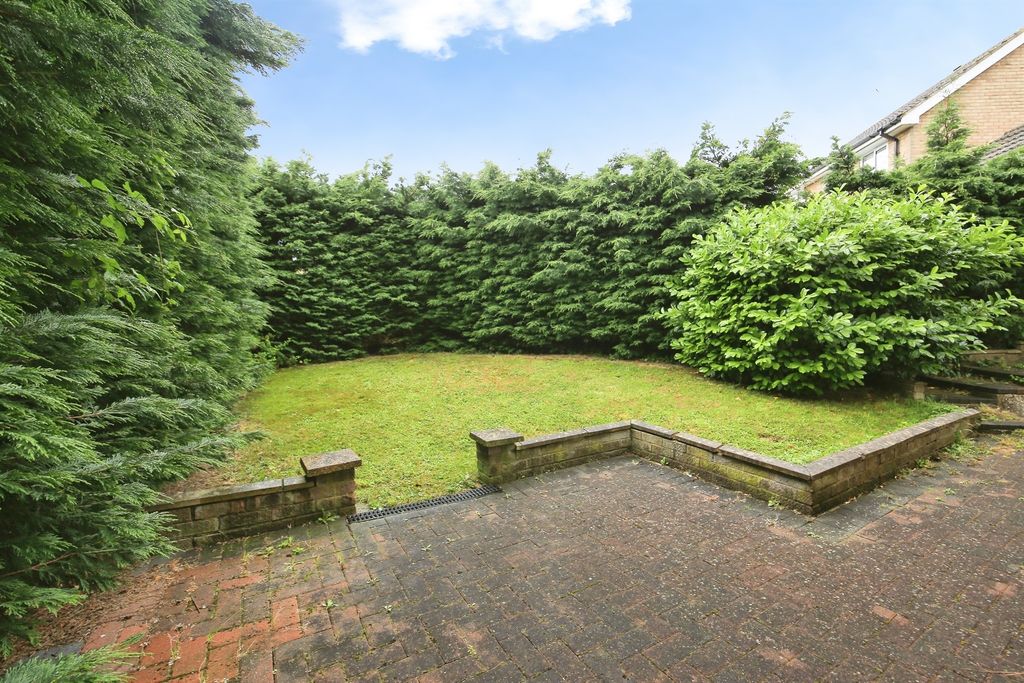 Property photo 3 of 15
