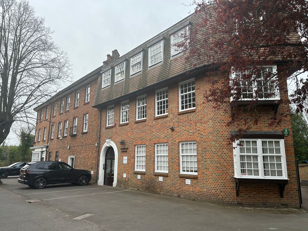 Property photo 1 of 10