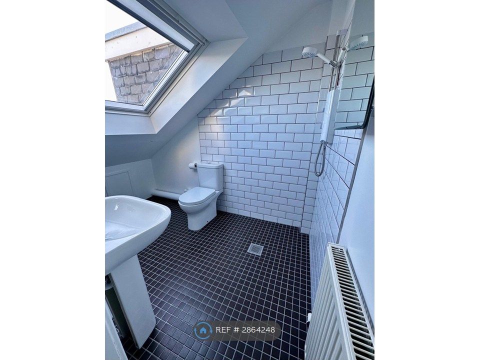 Additional image 15 of 4 bed flat to rentGreat Western Road, Aberdeen AB10
