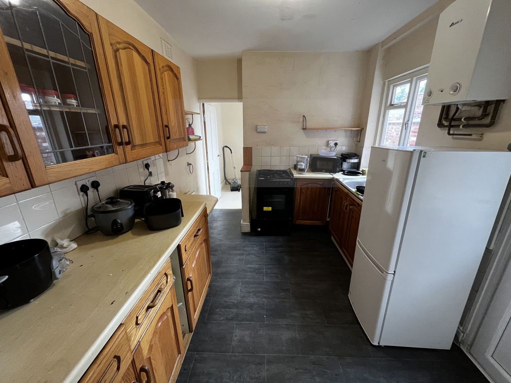 Property photo 2 of 12 Photo 8