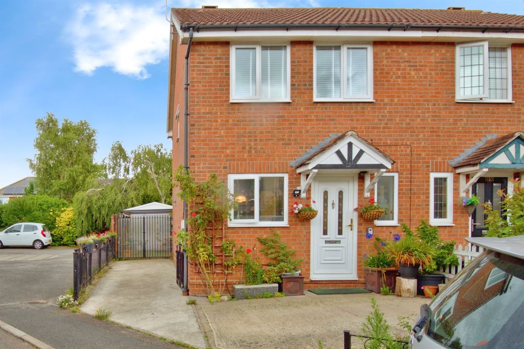 Property photo 1 of 15