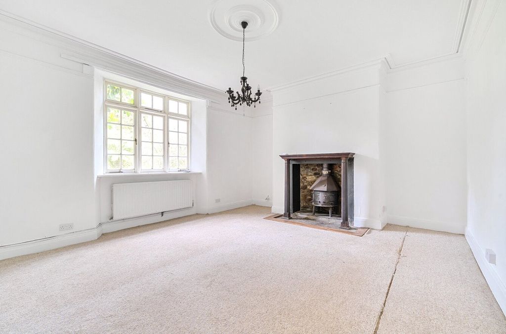 Property photo 2 of 21 Picture No. 08