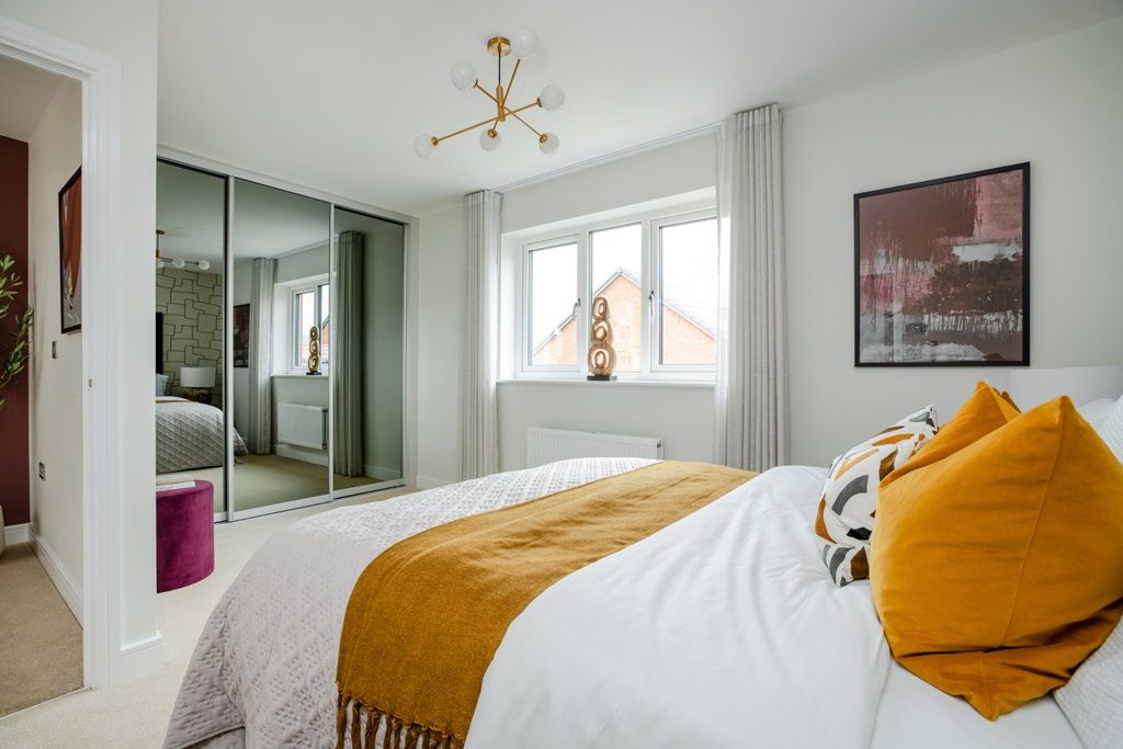 Property photo 1 of 13 A Stunning Main Bedroom With Room For Fitted Wardrobes