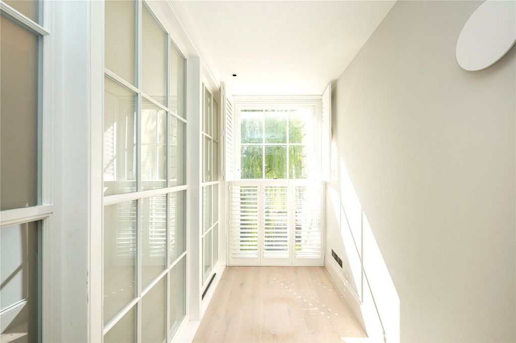 Property photo 3 of 11 Study