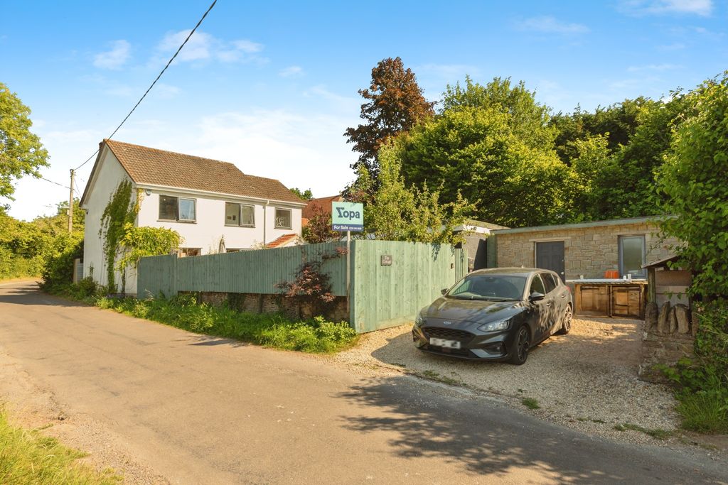 Property photo 1 of 20 Front