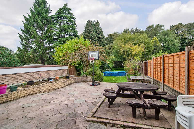 Property photo 2 of 14 Photo 11