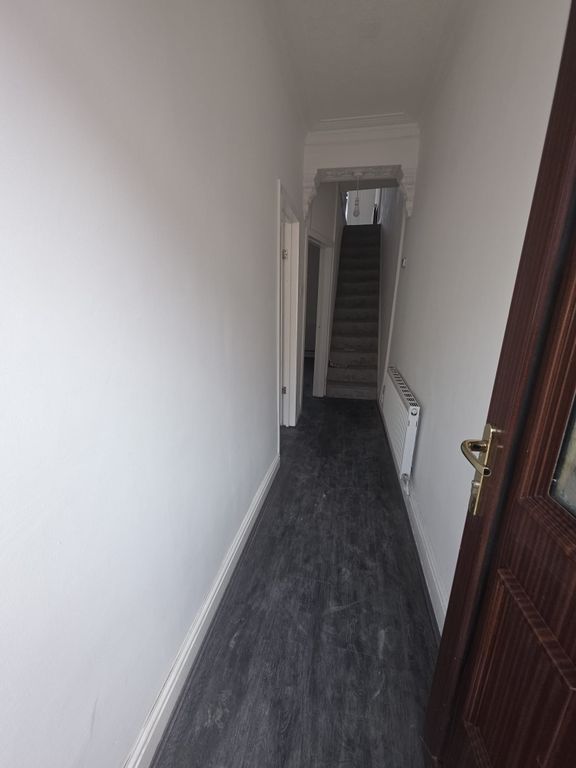 Property photo 2 of 12 Hall