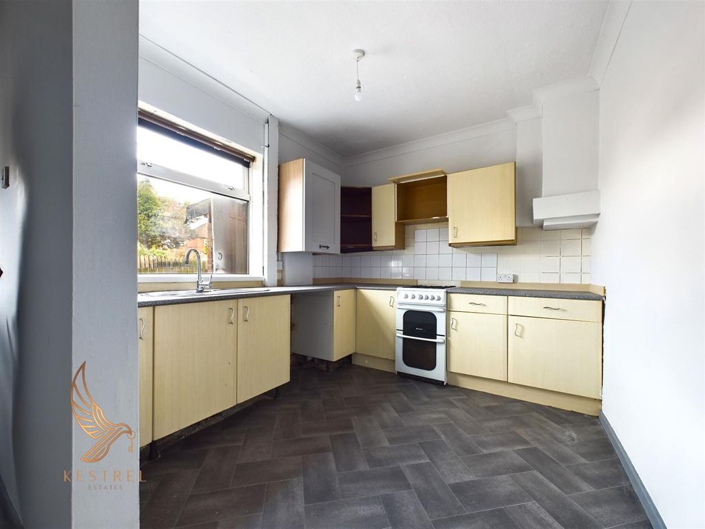 Property photo 3 of 8 Cam02855G0-Pr0058-Still019.Jpg