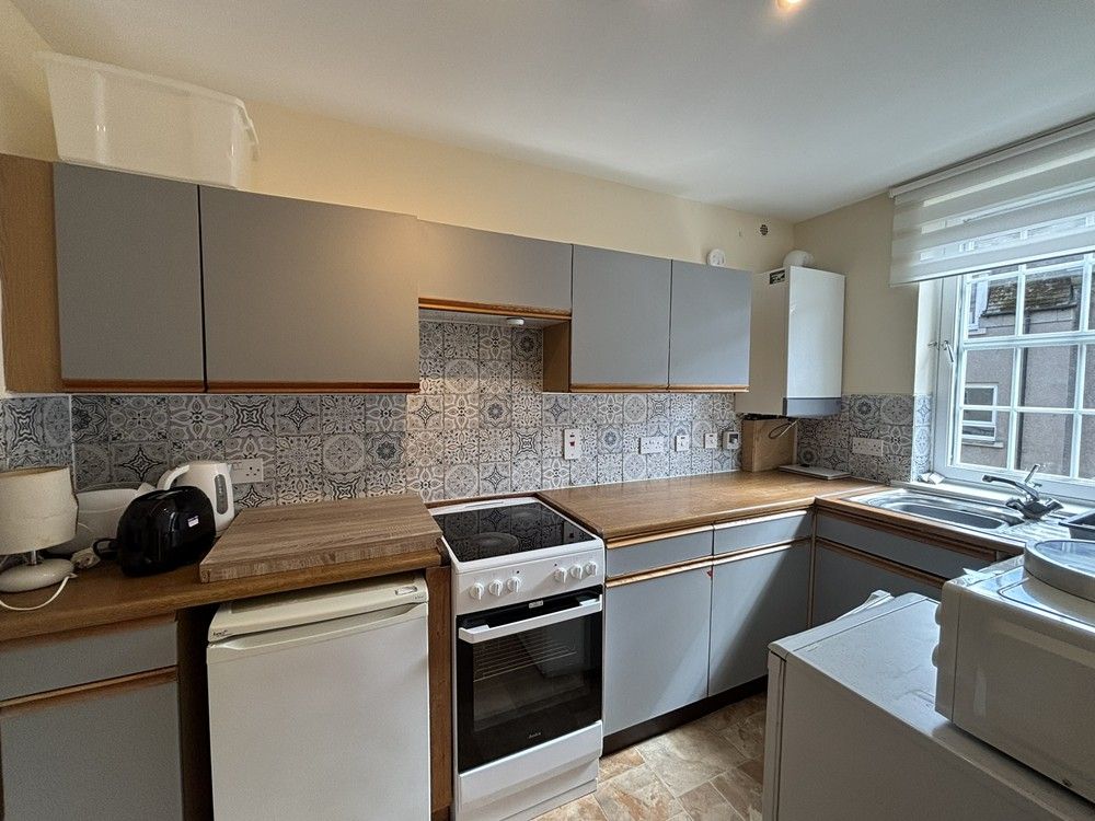Property photo 2 of 4 32c Omc 4