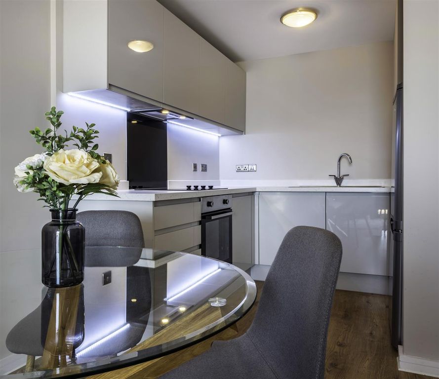 Property photo 2 of 7 07-Flat16.Jpg