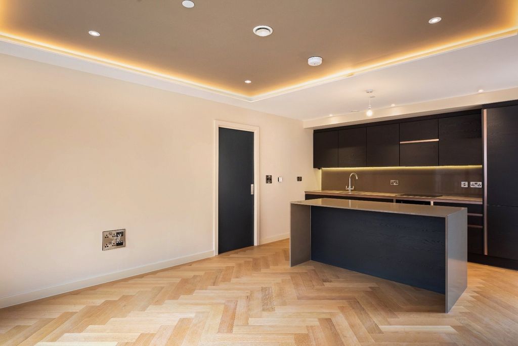 Property photo 3 of 10 Picture 3