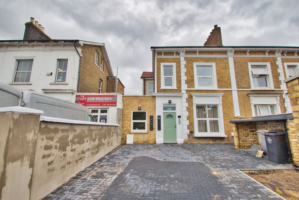 Property photo 1 of 4 1 Bedroom Ground Floor Flat
