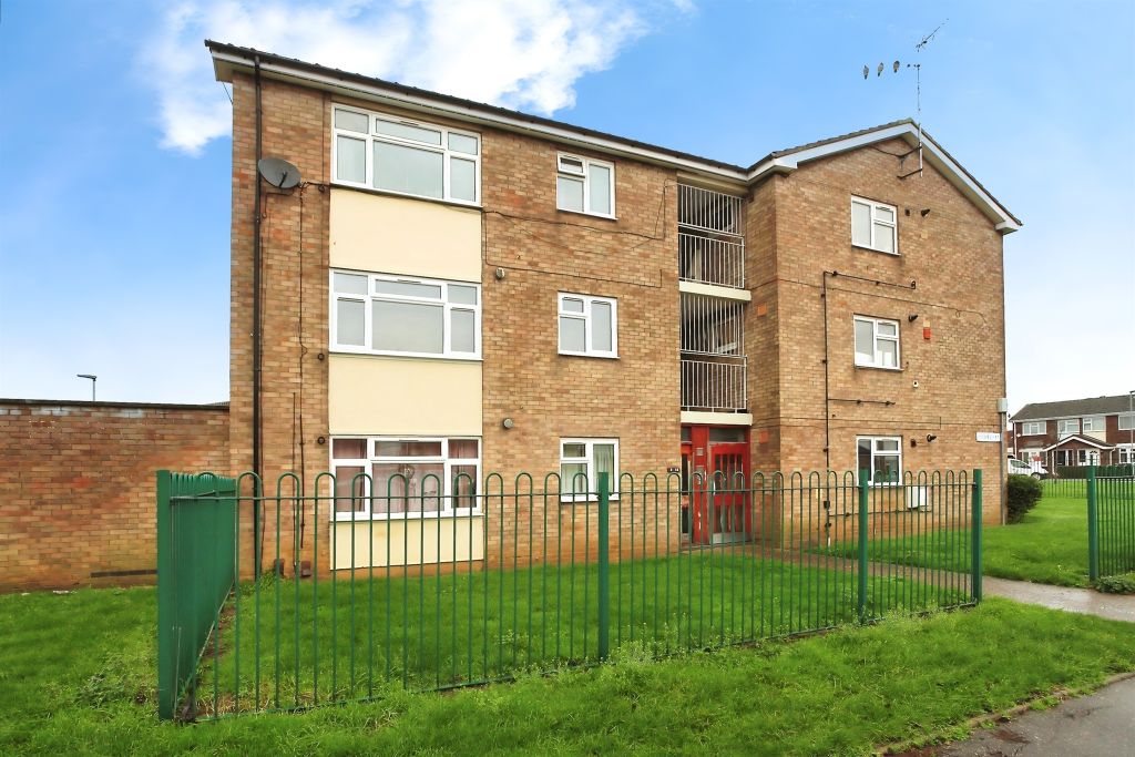 Property photo 1 of 19 Outside