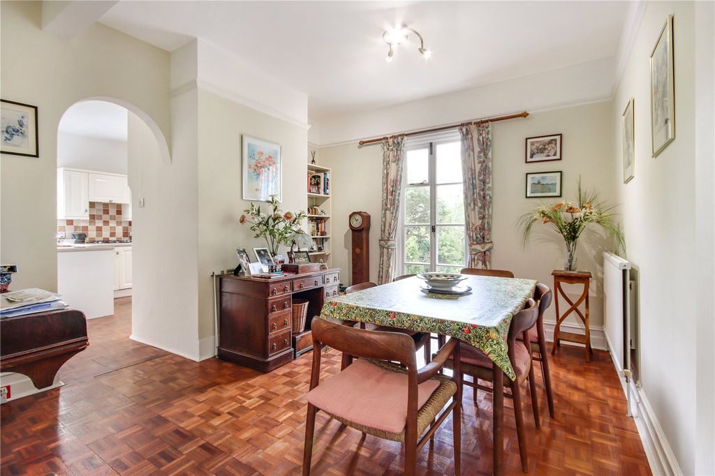 Property photo 3 of 17 Dining Room