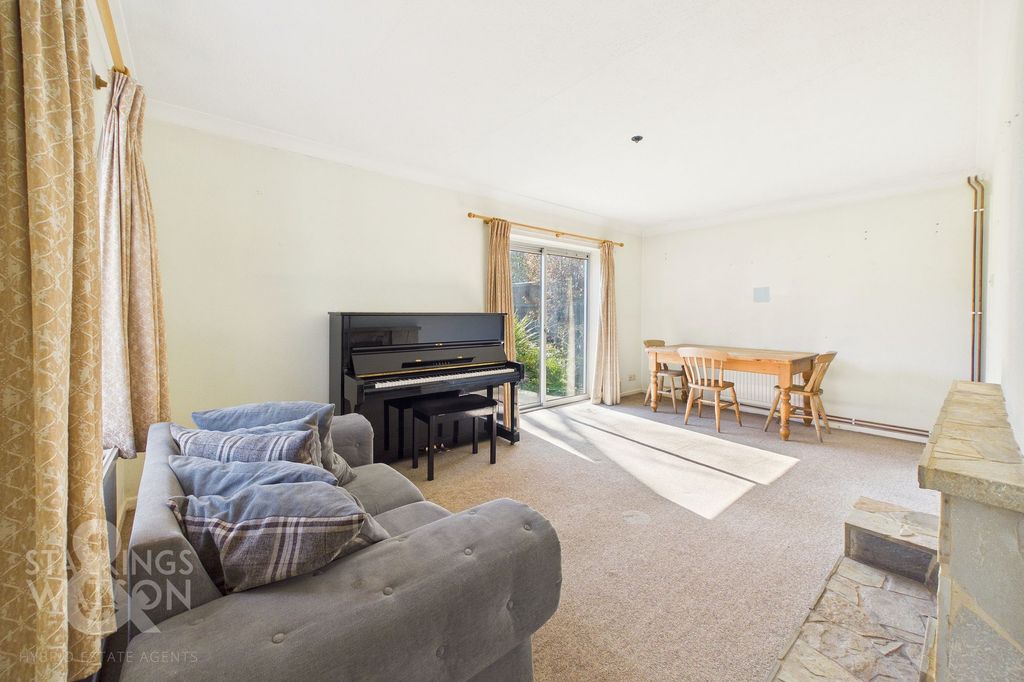 Property photo 3 of 20