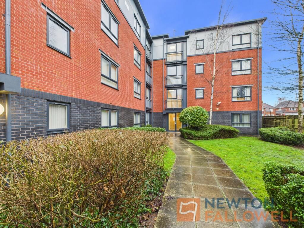 Property photo 1 of 18