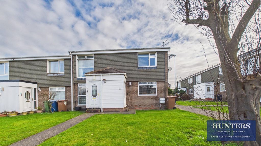 Property photo 1 of 11 External