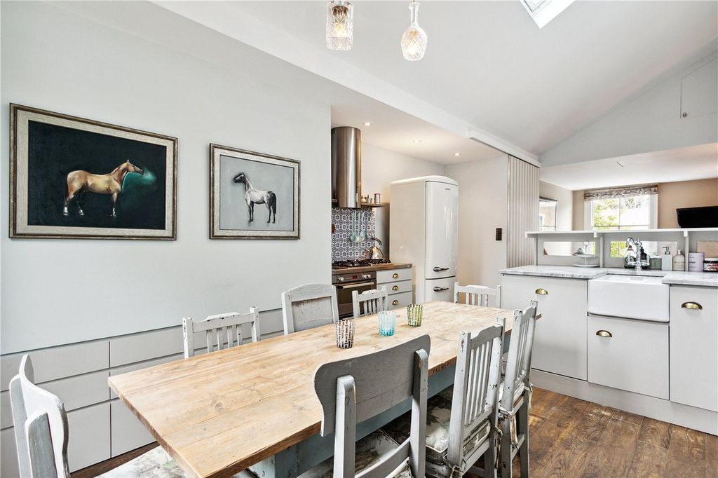 Property photo 3 of 12 Dining Room/Kitchen