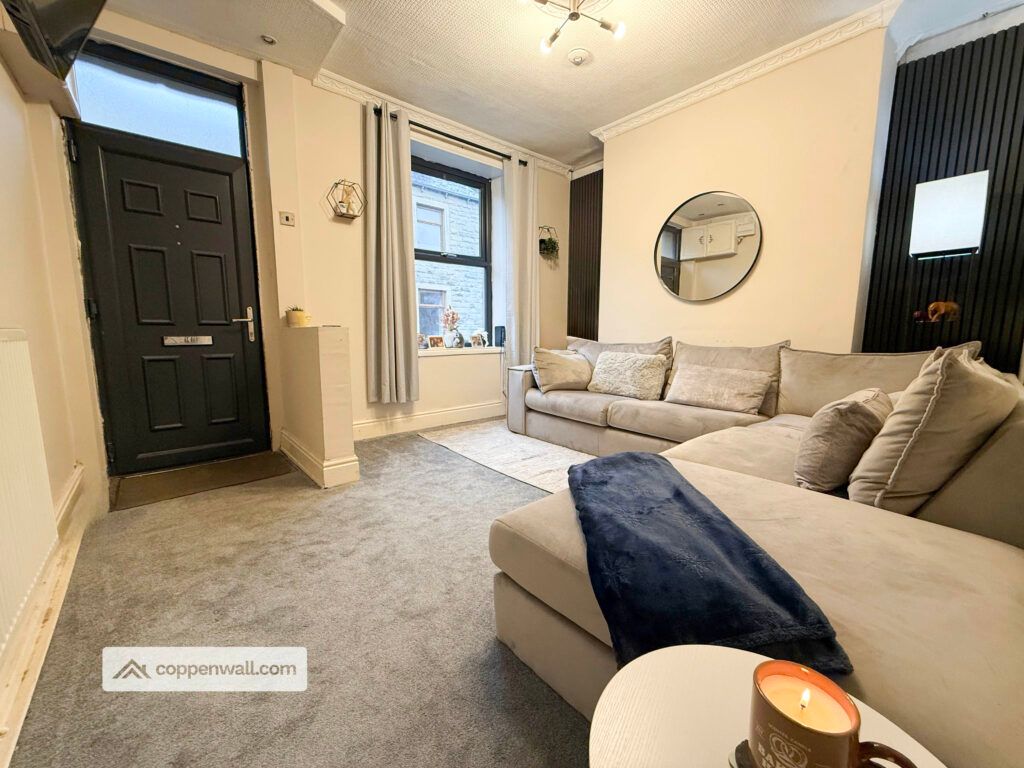 Property photo 1 of 29