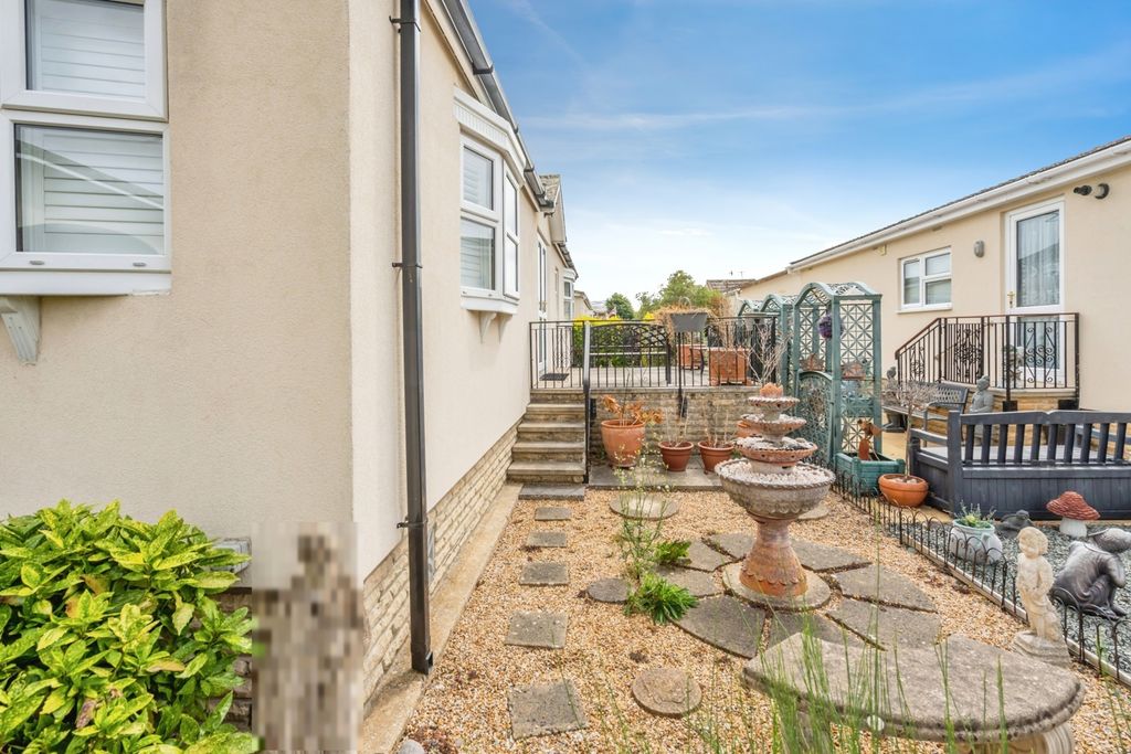 Property photo 3 of 13 Pbox-Img.Jpg