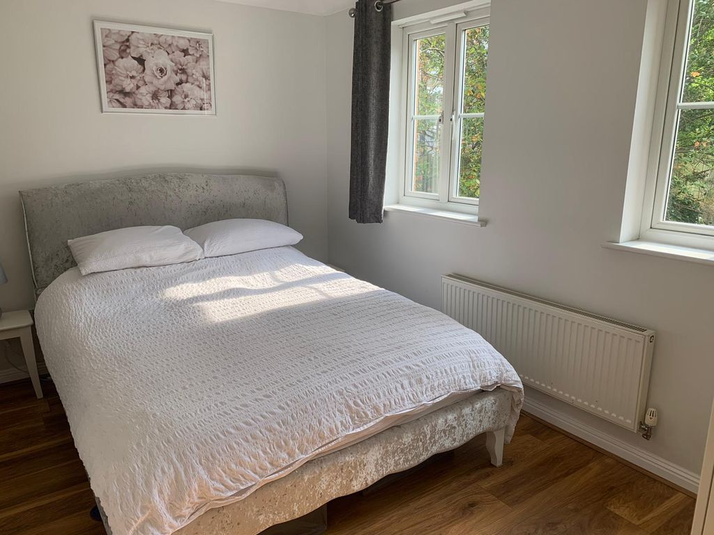 Property photo 3 of 6