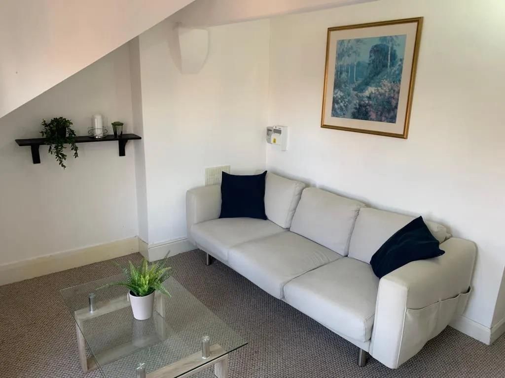 Property photo 2 of 5 9Fa23A7F453253018E08Bdcc5Bc28d919ee30255.Jpg