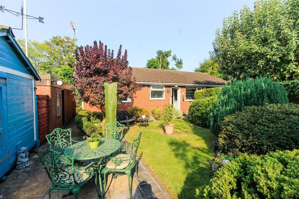 Property photo 2 of 19