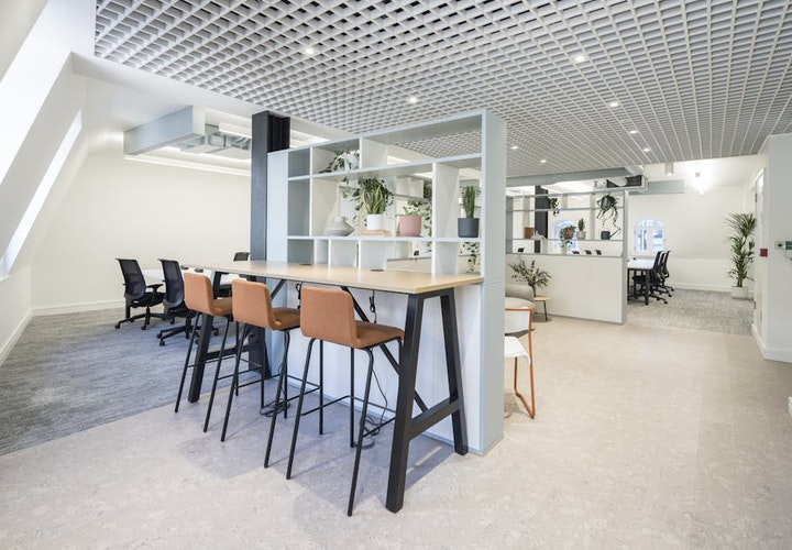 Property photo 2 of 22