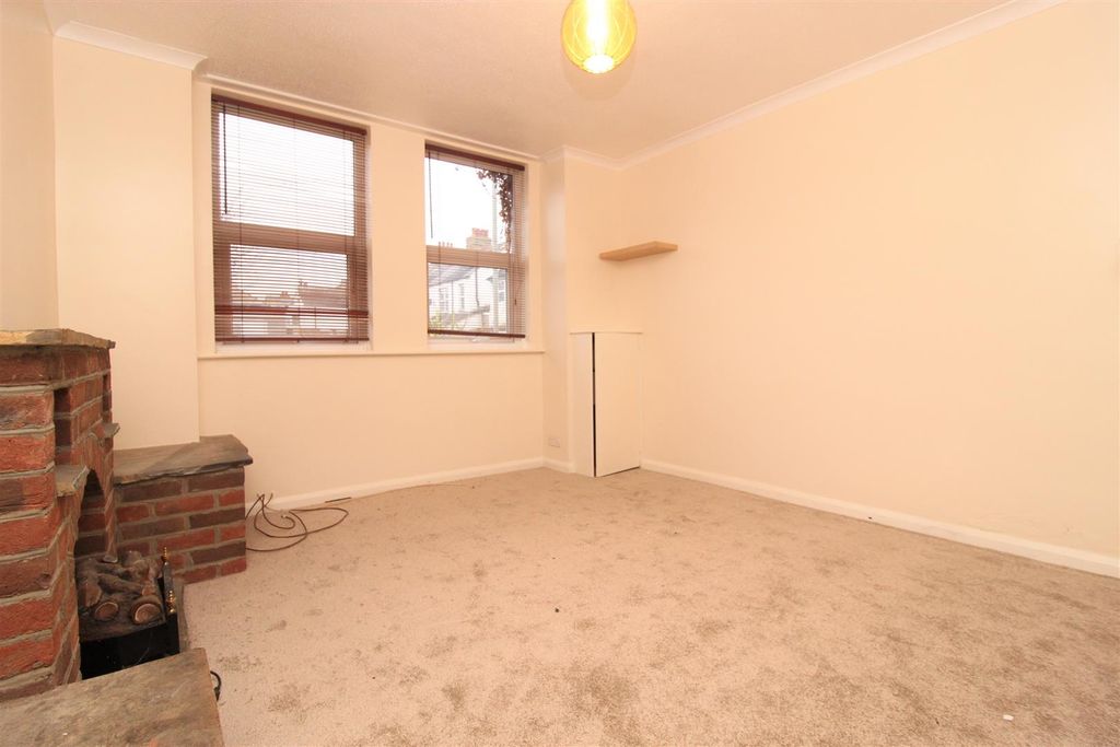 Property photo 2 of 11 Img_7184.Jpg