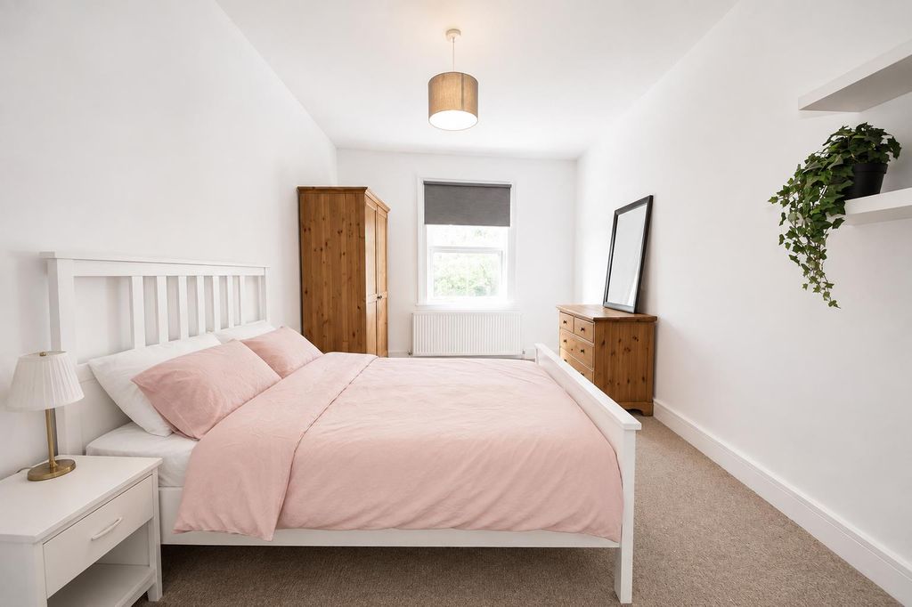Property photo 3 of 9 6.Png